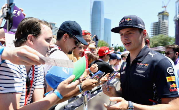 Max Verstappen of Netherlands and Red Bull Racing signs autographs for fans before final practice for the Azerbaijan Formula One Grand Prix at Baku City Circuit on June 24, 2017 in Baku, Azerbaijan.