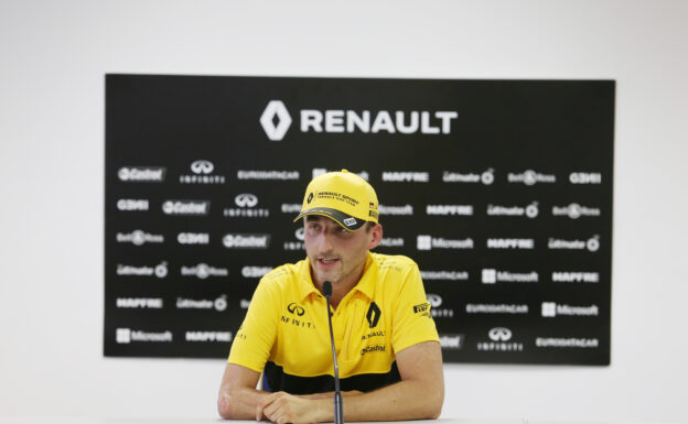 Robert Kubica (POL) Renault Sport F1 Team Test Driver with the media. Formula One Testing. Wednesday 2nd August 2017. Budapest, Hungary.