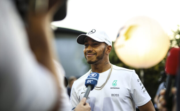 Formula One - Mercedes-AMG Petronas Motorsport, Singapore GP 2017. Lewis Hamilton