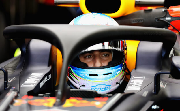 Daniel Ricciardo with halo Red Bull Singapore GP F1 2017