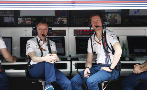 Sepang International Circuit, Sepang, Malaysia. Friday 29 September 2017. Paddy Lowe, Chief Technical Officer, Williams Martini Racing Formula 1, and Rob Smedley, Head of Vehicle Performance, Williams Martini Racing, on the pit wall.