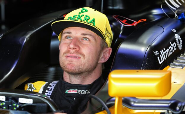 Nico Hulkenberg (GER) Renault Sport F1 Team RS17. Japanese Grand Prix, Saturday 7th October 2017. Suzuka, Japan.