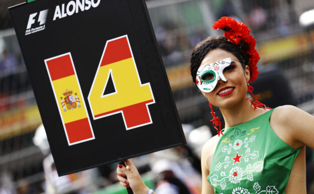 Autodromo Hermanos Rodriguez, Mexico City, Mexico. Sunday 29 October 2017. Grid Girl for Fernando Alonso, McLaren.