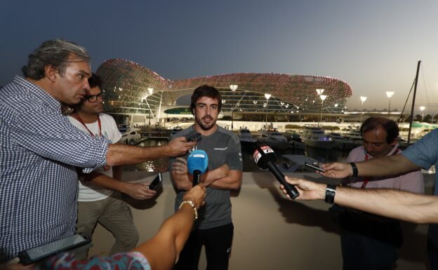 Yas Marina Circuit, Abu Dhabi, United Arab Emirates. Thursday 23 November 2017. Fernando Alonso, McLaren, gives an interview.