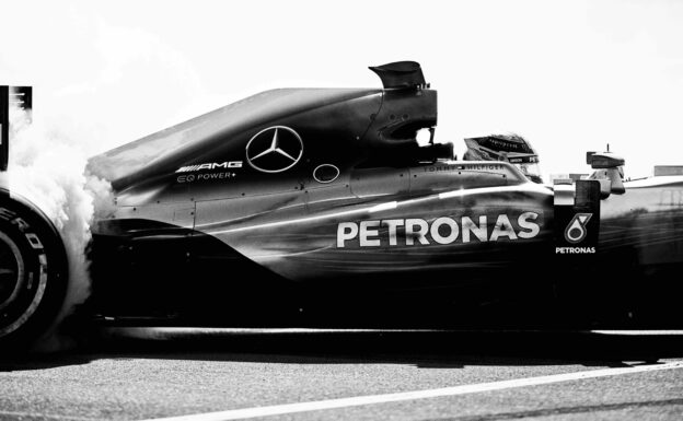 Mercedes-AMG Petronas Motorsport partners with Tommy Hilfiger