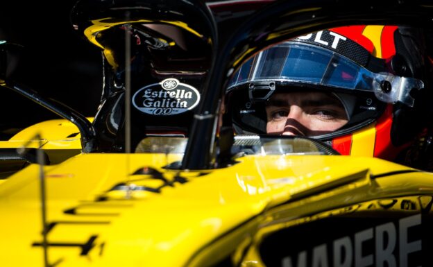 Carlos Sainz Jr (ESP) Renault Sport F1 Team RS18. Formula One Testing, Day 2, Wednesday 7th March 2018. Barcelona, Spain.