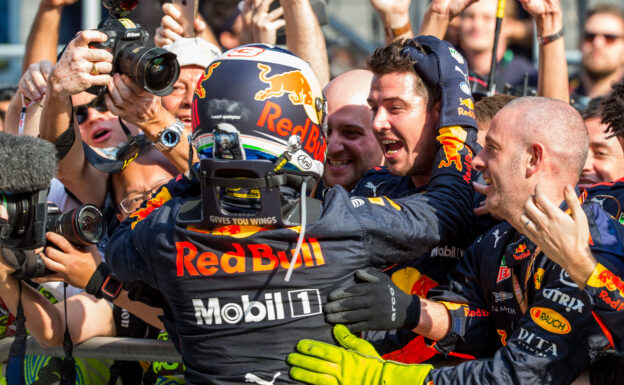 Daniel Ricciardo Winner Chinese GP F1/2018