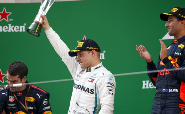 Formula One - Mercedes-AMG Petronas Motorsport, Chinese GP 2018. Valtteri Bottas & Daniel Ricciardo Red Bull.