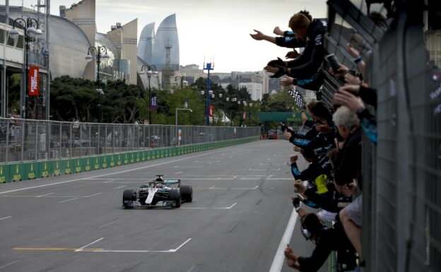 Esports Champ Brendon Leigh onboardlap of Baku