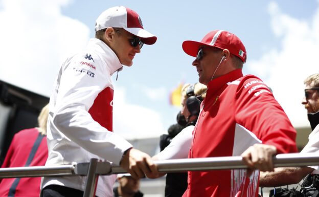 Salo: Raikkonen could buy into Sauber