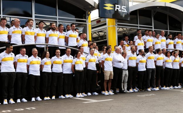 Renault to keep working over Christmas