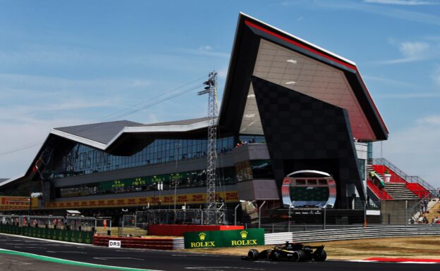 F1 stars say Silverstone must stay