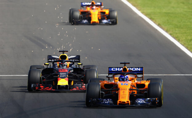 Report: McLaren to race Red Bull-like car in 2019