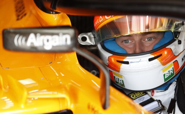 Vandoorne: McLaren 'going backwards'