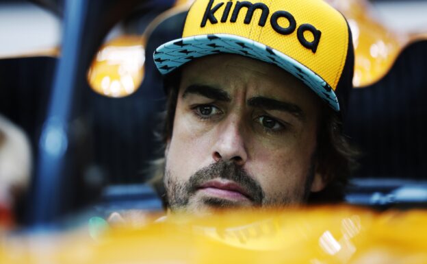 Alonso keeping future plans 'top secret'