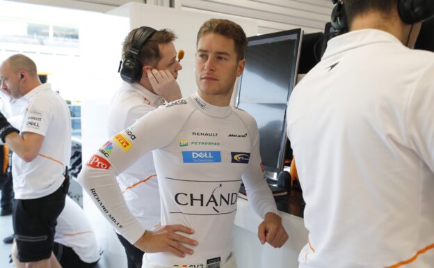 Vandoorne admits to looking outside F1