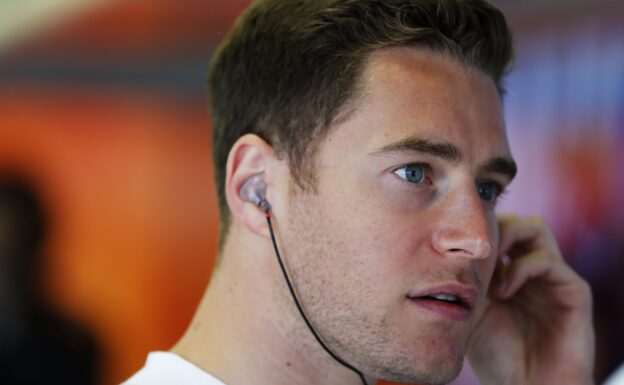 Mercedes reserve Vandoorne to focus on Formula E