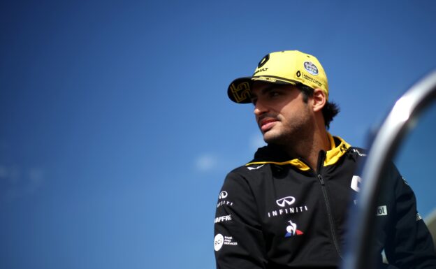 Sainz wants early McLaren test in Abu Dhabi