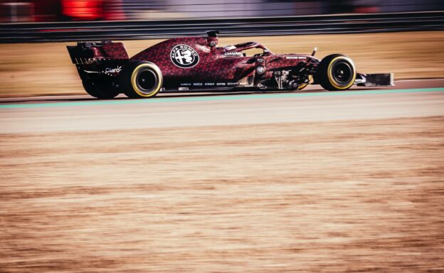 Kimi Raikkonen Alfa Romeo Racing F1/2019