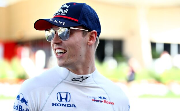 Daniil Kvyat recaps video on 2019 Bahrain