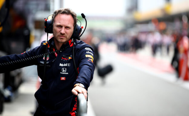 Horner plays down F1 top job rumours