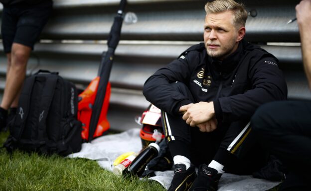 Magnussen: Vietnam GP could be cancelled too