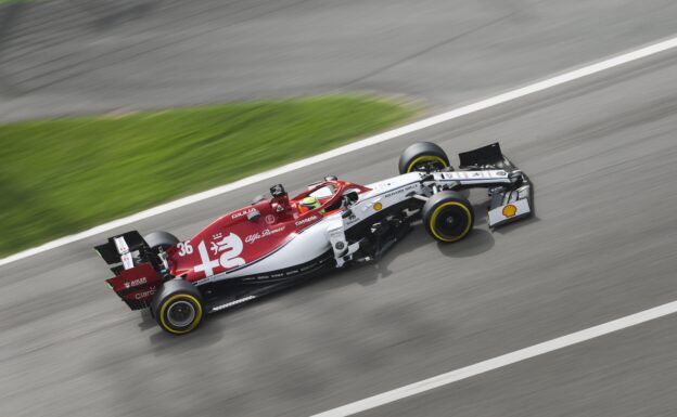 Giovinazzi admits 'pressure' to score first points