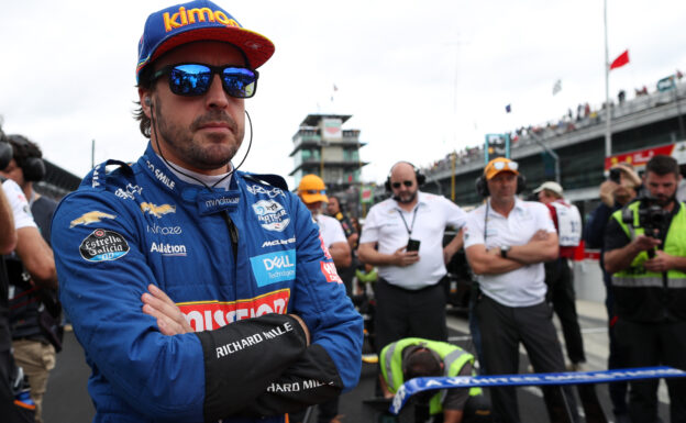 Alonso: 'Impossible' to combine F1 & Indy