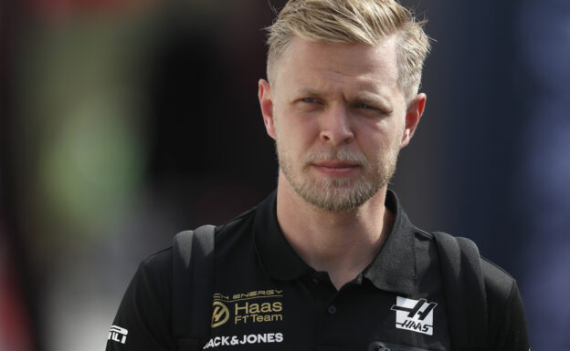 Magnussen says managing Instagram account 'boring'