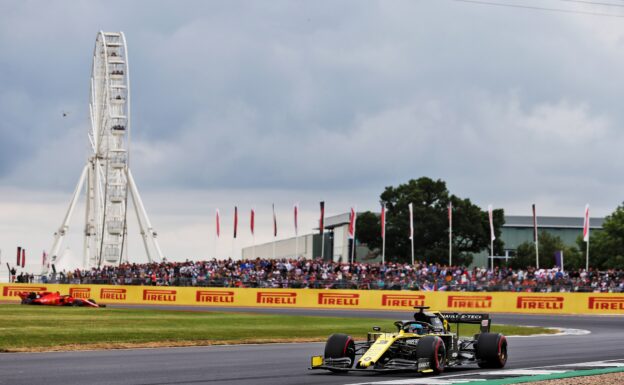 Renault back on track after failed upgrade