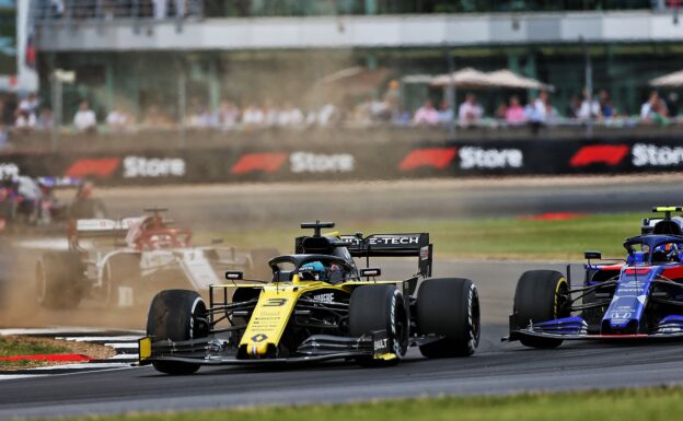 Renault to be first to test 18 inch tyres