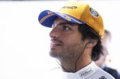 Sainz: Ferrari rumours 'nice to hear'