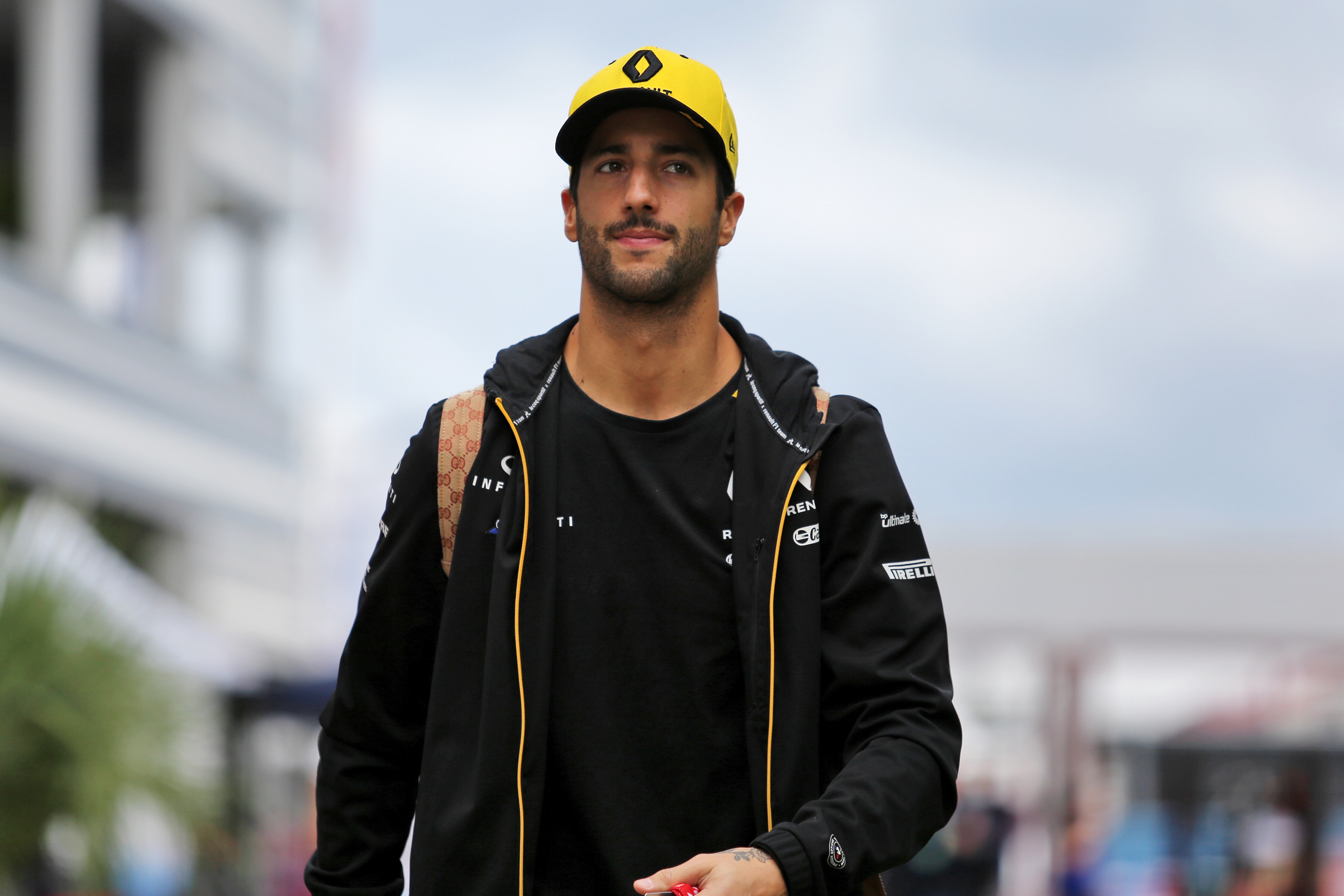 Ricciardo amathetsa mlandu woyang'anira $ 12m