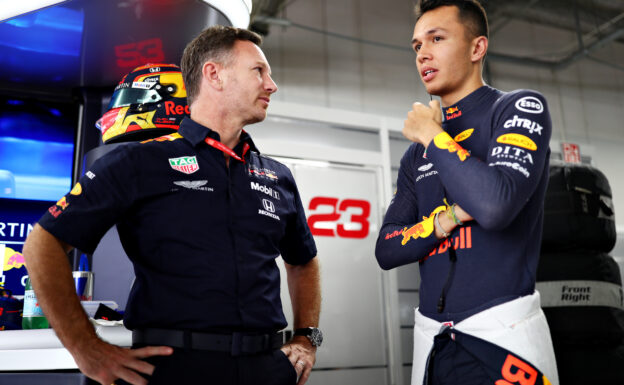 Boss Horner defends struggling Albon