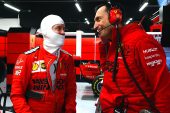 Vettel shoots down retirement rumours