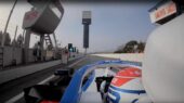 The first laps! Jump onboard the Williams FW43!