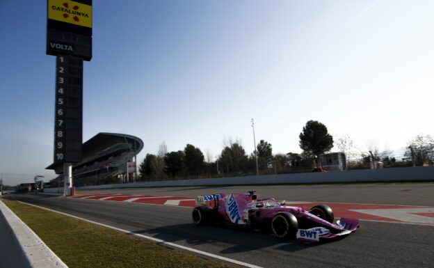 Sainz: 'Pink Mercedes' makes life difficult for McLaren