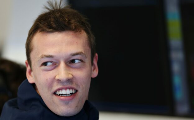 Kvyat fends off Tsunoda 'rumours'