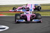 Wolff happy for 'pink Mercedes' affair to go to court