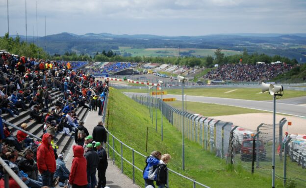 20,000 to attend Nurburgring race