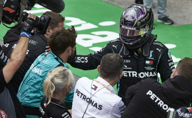 Hamilton's political power surprises Ecclestone