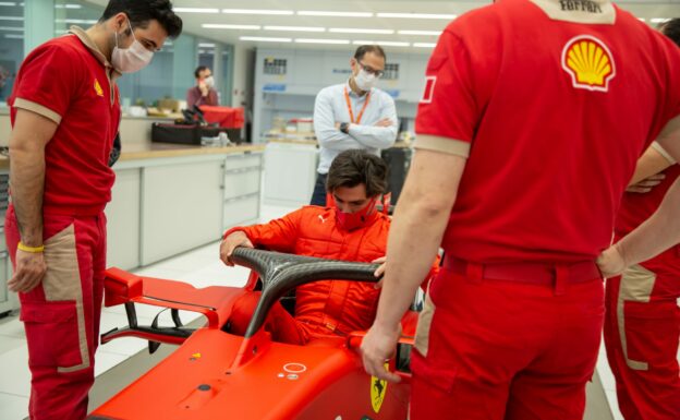 Sainz heads to Italy for his first Ferrari test