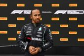 Hamilton 'unwilling to accept' Verstappen pressure