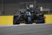 Vettel struggling with new Aston Martin during first race