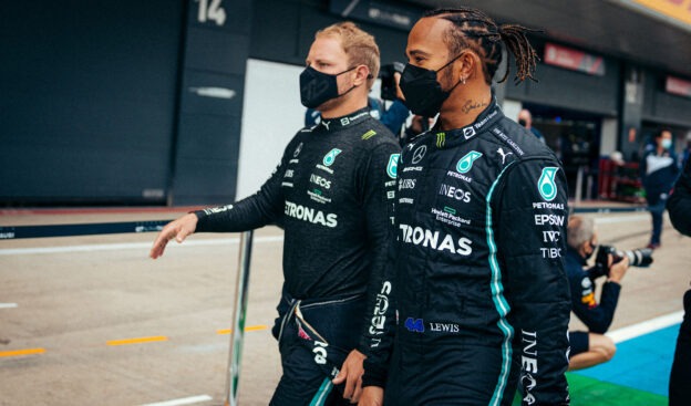 Mercedes seat next to Hamilton still not decided by team boss