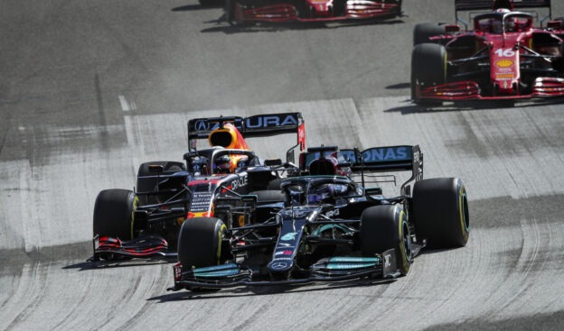 Hamilton more cautious for Verstappen during F1 title showdown