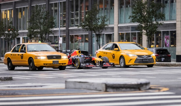 Red Bull Racing F1 title winning car drives around New York City?