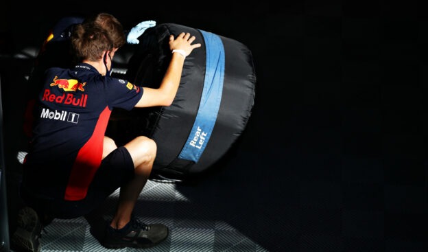 Top teams still resisting F1 tyre blanket ban