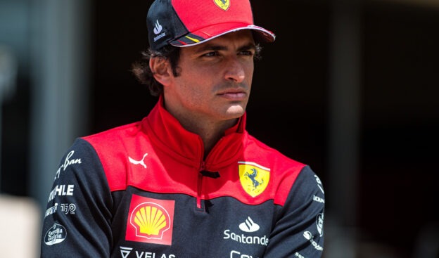 Sainz says he is still 'very close' to new Ferrari deal