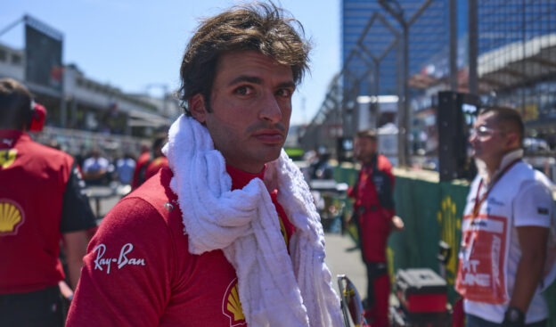 Sainz admits he took his eyes from this year's F1 title